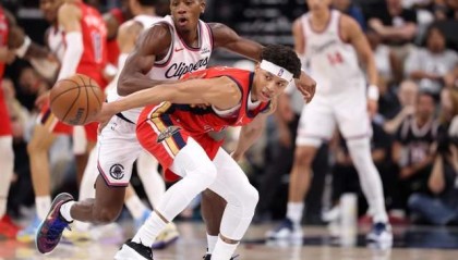 足球直播-对飙战！快船领先18分被追分：刷新2大赛季新高，小卡16分3助