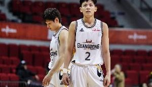 媒体人：广东女篮的球员不相信剧本 她们撕碎了剧本并重写了