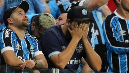 足球直播-王勤伯：巴甲豪门格雷米奥为什么会降级？